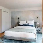 De Pourtales Lejlighedshotel 5*