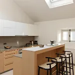 De Pourtales 5* Paris