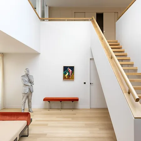 De Pourtales Апарт-отель