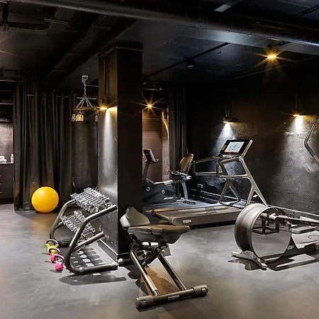 De Pourtales 5* Париж