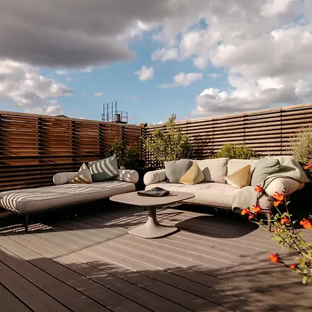 De Pourtales Lejlighedshotel 5*
