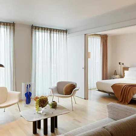 De Pourtales Aparthotel 5*
