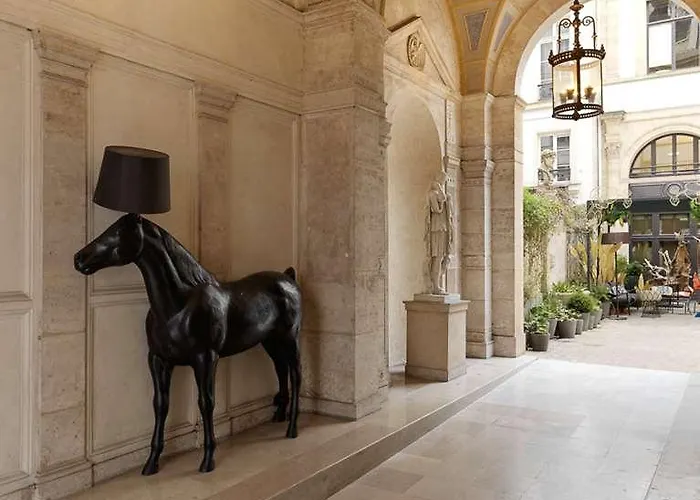 De Pourtales 5* Parigi