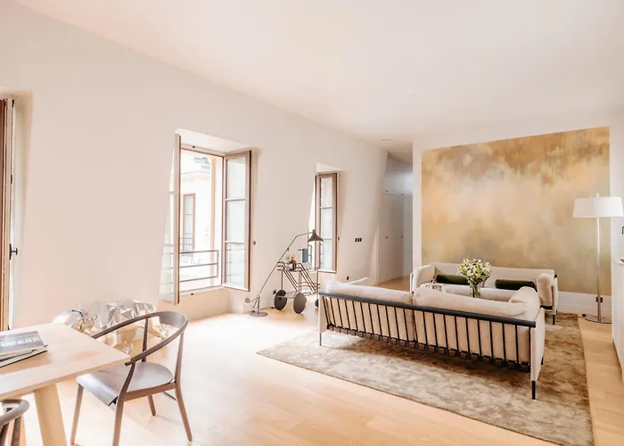 Aparthotel De Pourtales Parigi