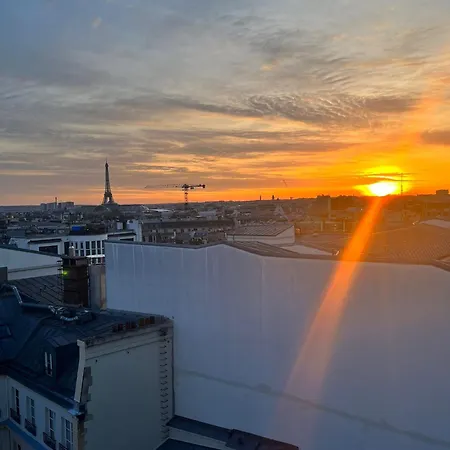 아파트호텔 De Pourtales 5*