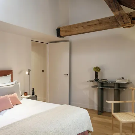 De Pourtales 아파트호텔 5*